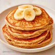 Healthy Banana Pancakes in 15 Minutes