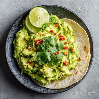 Best Ever Guacamole in 10 Minutes