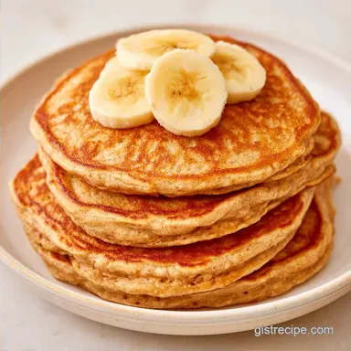 Healthy Banana Pancakes in 15 Minutes